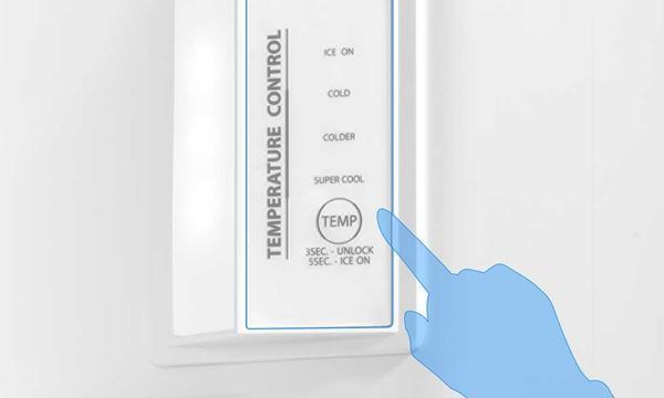Tủ lạnh Toshiba Inverter 411 lít GR-RT559WE-PMV(58)-MM Bảng điều khiển điện tử