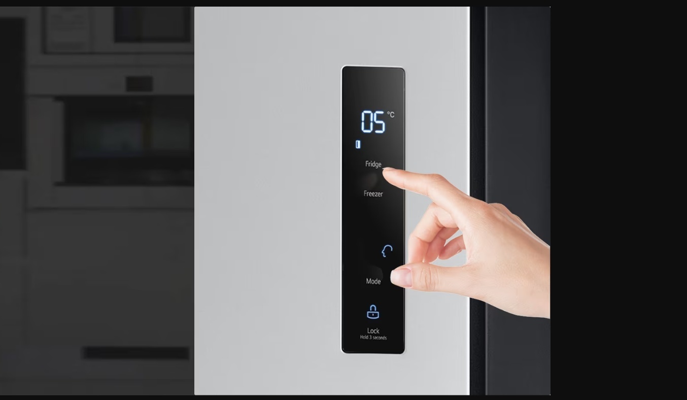 Tủ lạnh LG Inverter 519 lít GR-B256JDS Bảng điều khiển màn hình LED cảm ứng bên ngoài