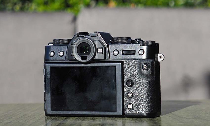 Máy ảnh Fujifilm X-T30 18-55mm màu đen quay video UHD