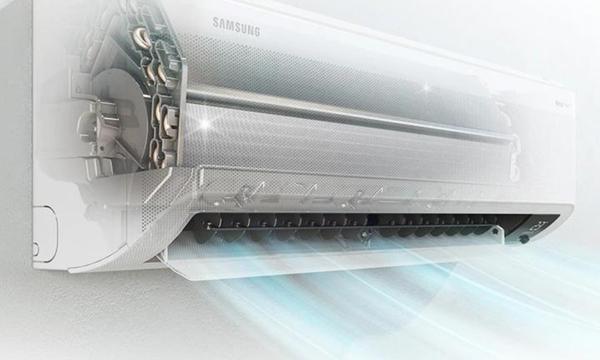 Máy lạnh Samsung Inverter 1 HP AR10CYFAAWKNSV tự làm sạch dàn lạnh